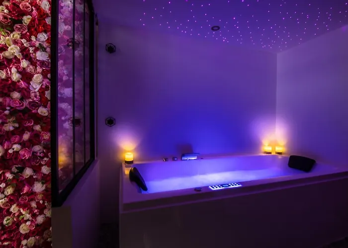 Romantique Avec Jacuzzi - Hypercentre, Place Jean Jaures Μονπελιέ