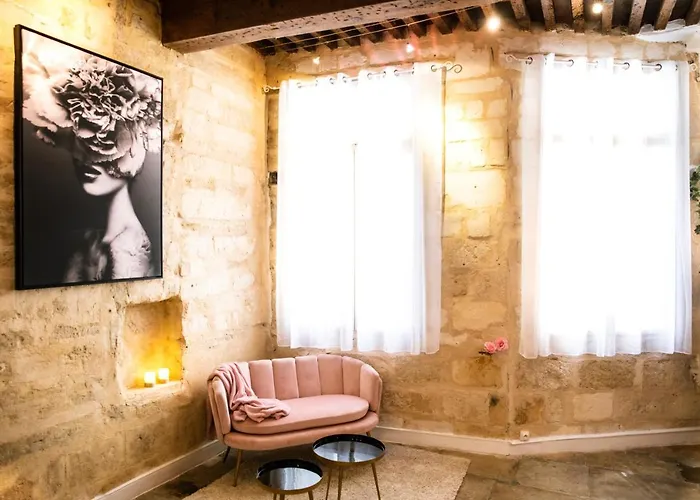 Διαμέρισμα Romantique Avec Jacuzzi - Hypercentre, Place Jean Jaures Μονπελιέ